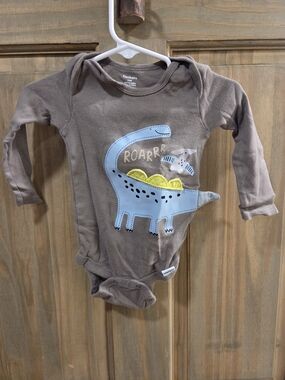 **BUNDLE & SAVE** Gerber Brown Long-Sleeve Dino Applique One-Piece